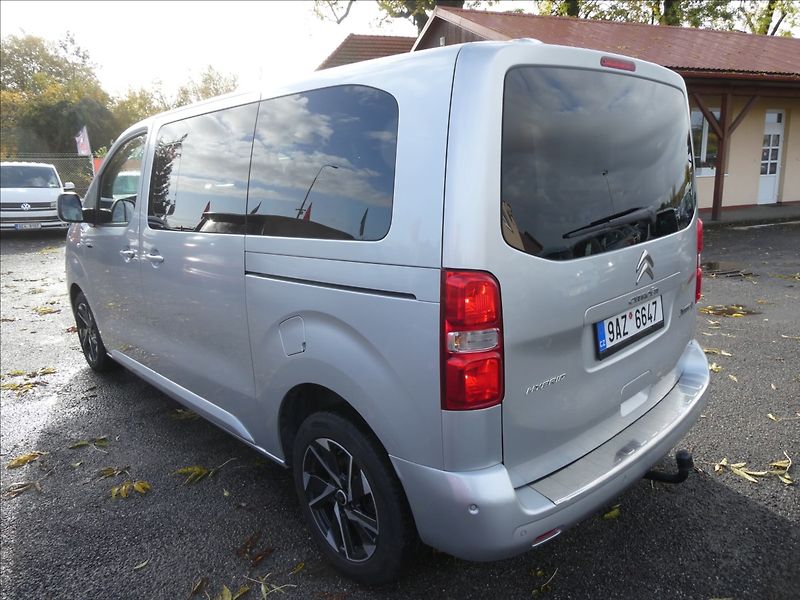 Citroën Jumpy 2,0 HDi 110kW závěs, 2x kola - fotka 7 z 40