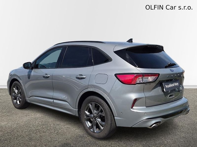 Ford Kuga ST-Line X  1,5 EcoBoost - fotka 4 z 28