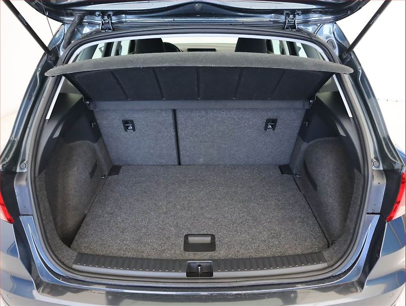 Seat Arona (2022) Xperience 1.0 TSI, Automat - fotka 14 z 20