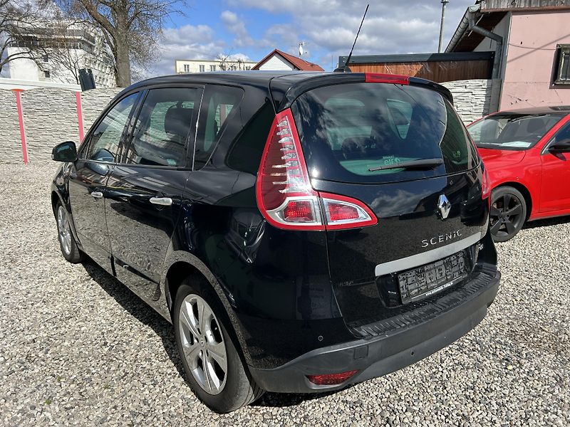 Renault Scénic (2010) 1.5 DCi 78 KW servisni kniha - fotka 10 z 29