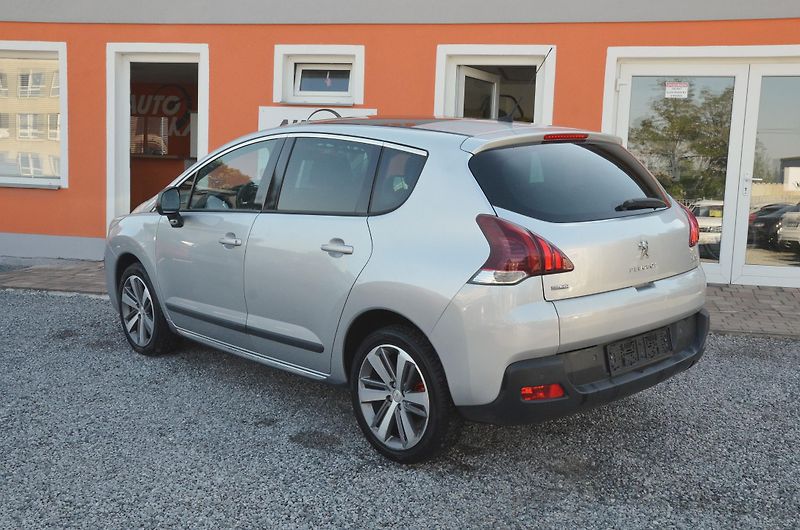 Peugeot 3008 (2015) 1.6 HDi 88kW XENON PANORAMA - fotka 4 z 37