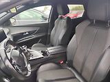 Peugeot 3008 (2019) - náhled 24