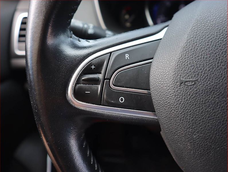 Renault Mégane (2017) 1.5 dCi, Tempomat - fotka 16 z 19