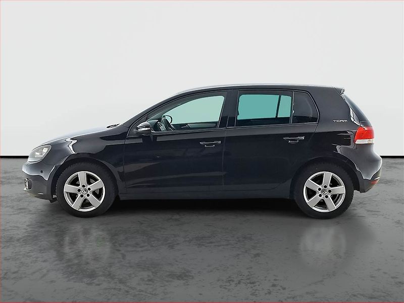 Volkswagen Golf (2011) Comfortline 1.6 TDI, Tempomat - fotka 3 z 17