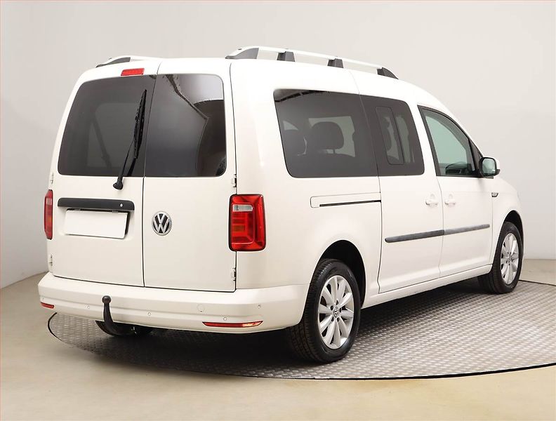 Volkswagen Caddy (2016) Maxi 2.0 TDI, 7Míst - fotka 5 z 18