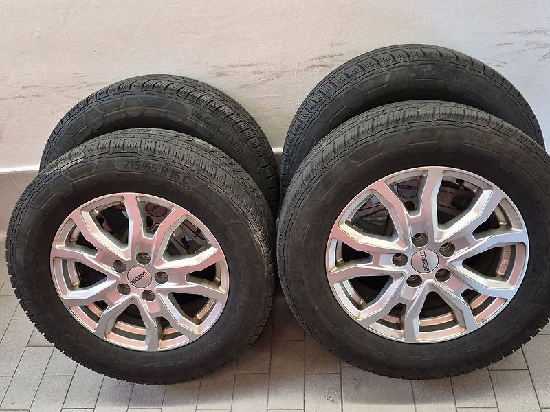 Toyota ProAce Verso Family Comfort NAVI Safety Web - fotka 29 z 29