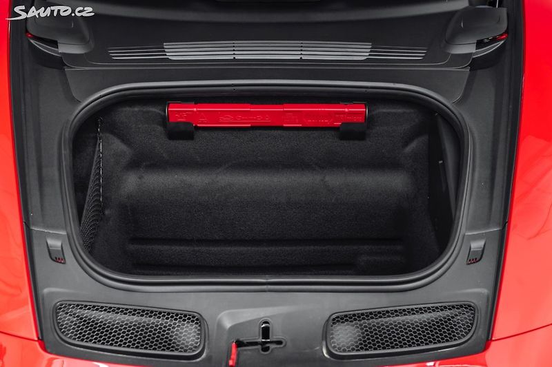 Porsche 911 GT3 992.2 facelift, PDK - fotka 16 z 40