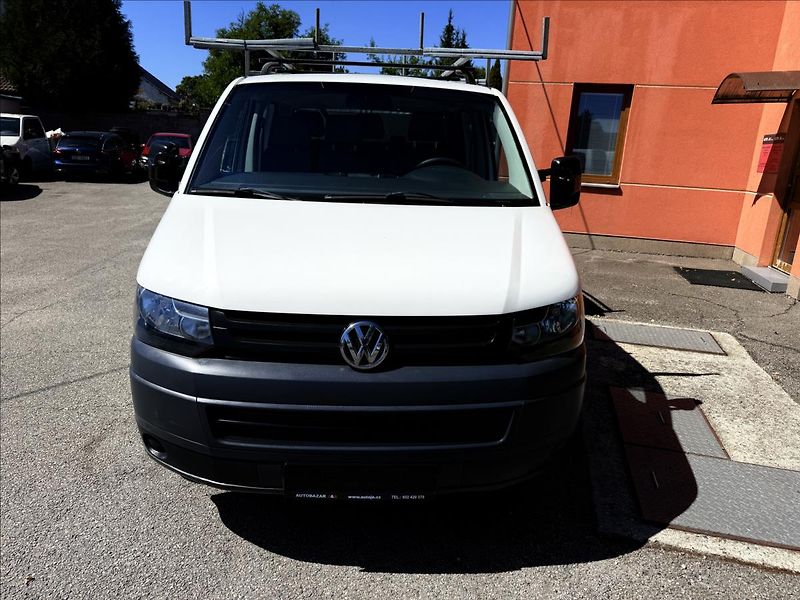 Volkswagen Transporter 2,0 TDi 4Motion - fotka 2 z 30
