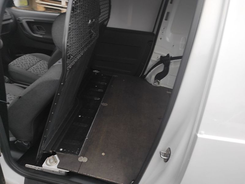Škoda Ostatní 1.4 TDI PD 51 kW - fotka 13 z 20