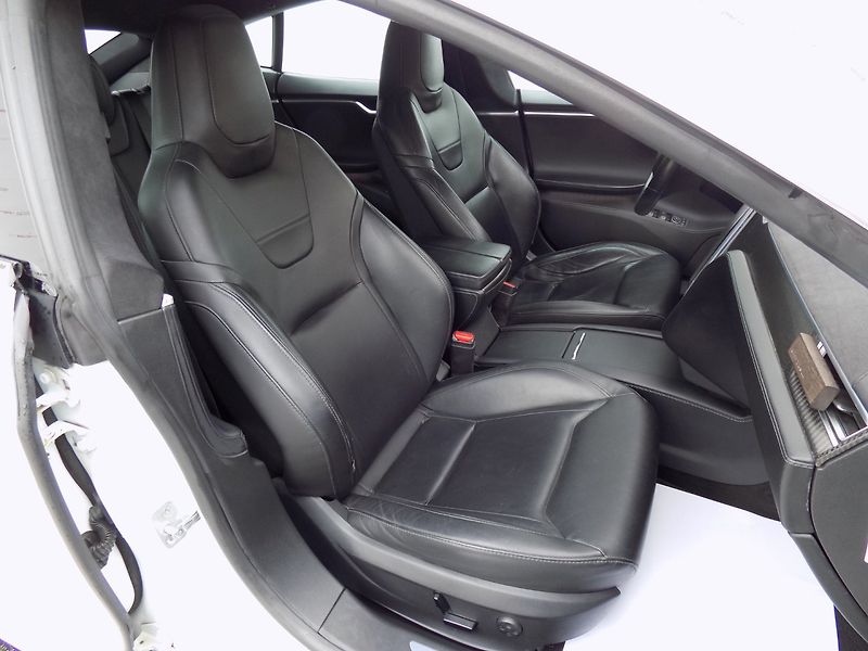 Tesla Model S (2016) P90D-780PS Nabíjení zdarma - fotka 19 z 50