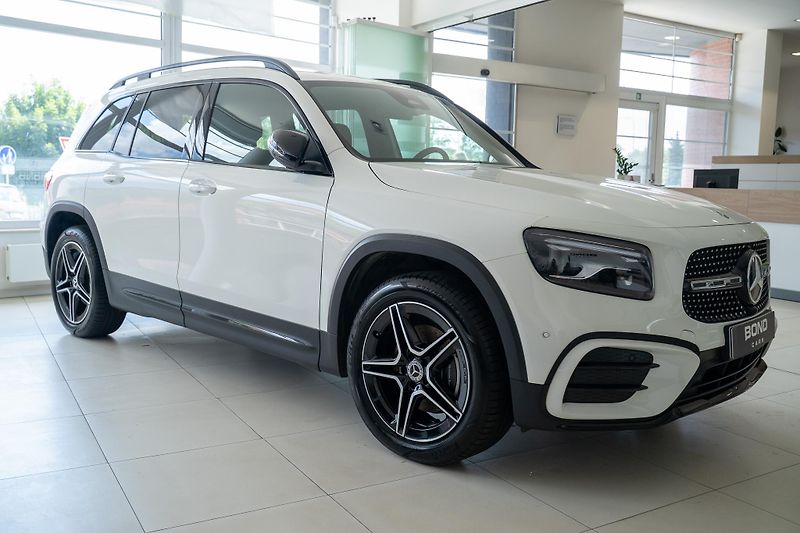Mercedes-Benz GLB (2025) 200 d 4M/AMG/ESP/MULTIBEAM/TOP - fotka 2 z 19