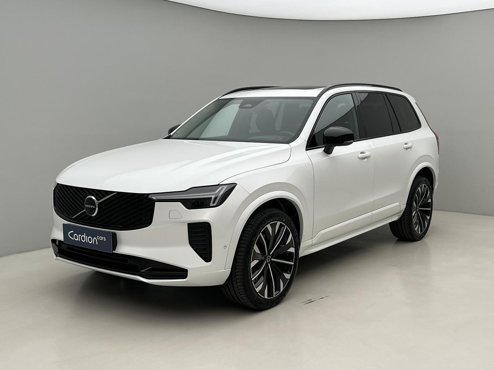 Volvo XC90 B5 AWD DARK PLUS