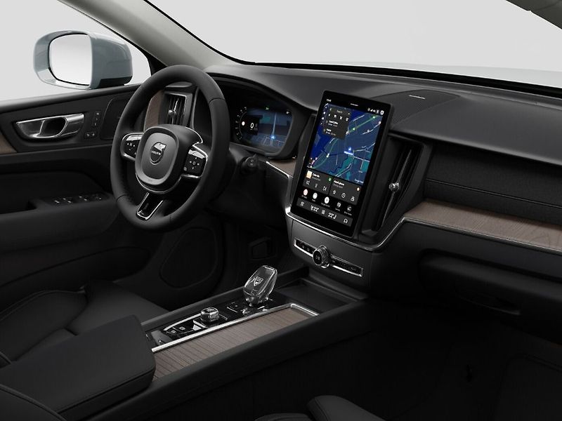 Volvo XC60 PLUS BRIGHT B5 AWD 184kW - fotka 5 z 11