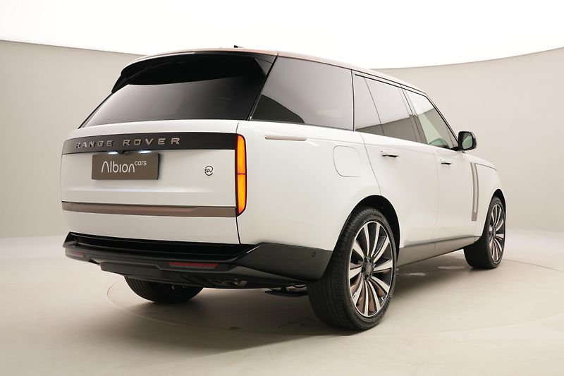 Land Rover Range Rover (2026) SV P615 SWB - fotka 12 z 109