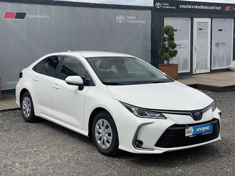 Toyota Corolla 1.8HSD, ČR-1m, Active, DPH - fotka 1 z 14