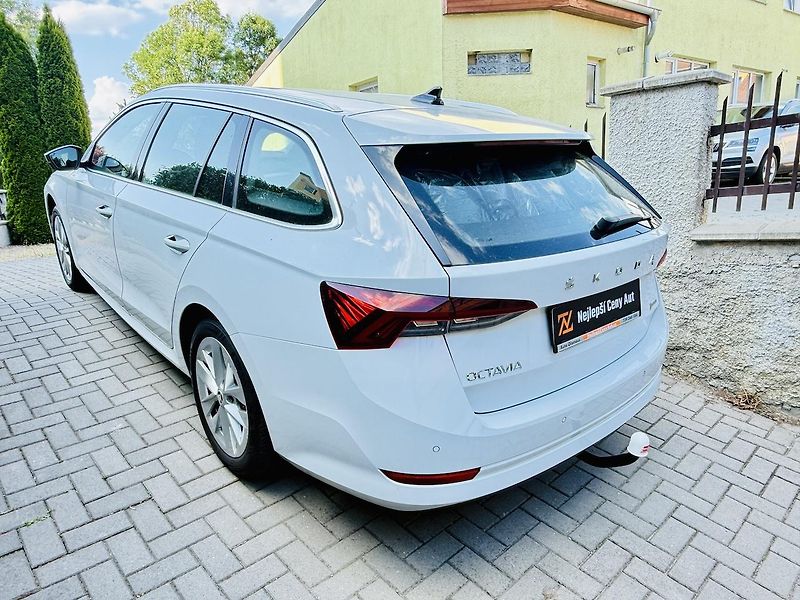 Škoda Octavia (2022) 1,5TSi 96kW CNG STYLE TAŽNÉ ČR - fotka 14 z 15
