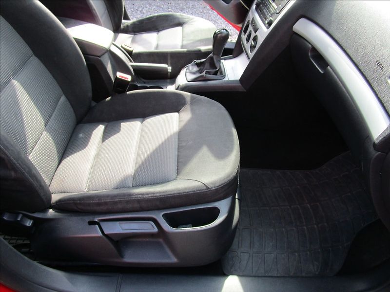 Škoda Octavia Combi 1.9TDi Ambiente, Klima - fotka 16 z 41