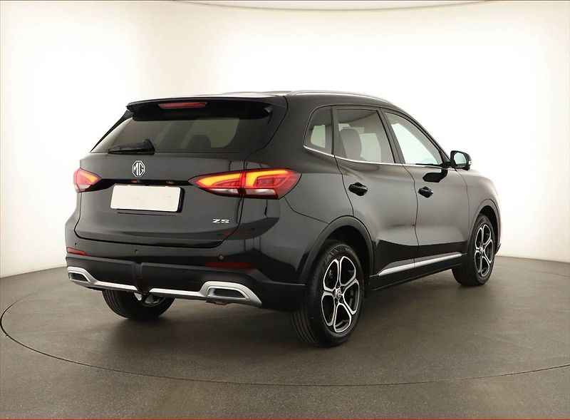 MG ZS (2025) 1.5 i, ELEGANCE, SENZORY - fotka 5 z 15