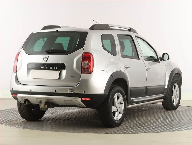 Dacia Duster (2011) 1.5 dCi, Park. senzory - fotka 5 z 15