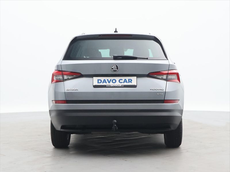 Škoda Kodiaq 2,0 TDI 140kW Style DSG 4x4 CZ - fotka 6 z 29