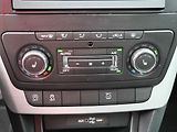 Škoda Yeti (2015) 1.2 TSi, ČR, Ambition, navi - náhled 13