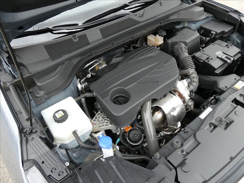 SsangYong Korando 1,5 T-GDI 120kW Style,ČR - fotka 37 z 40