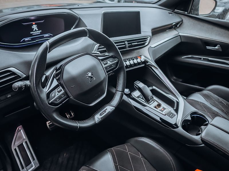 Peugeot 5008 2.0 BlueHDi EAT8 GT Line - fotka 13 z 32