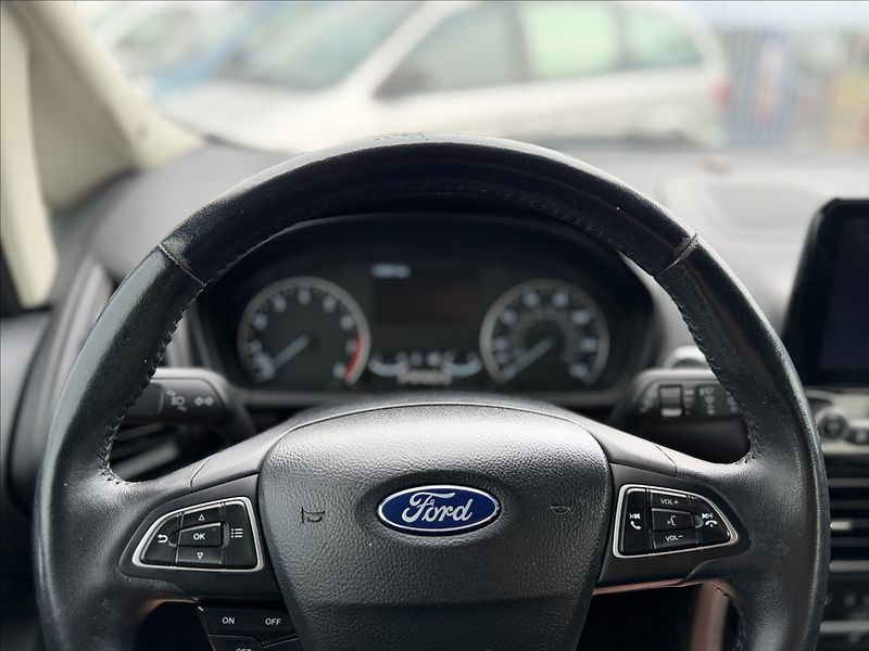 Ford EcoSport 2,0 TITANIUM 4X4 AUTOMAT - fotka 11 z 23