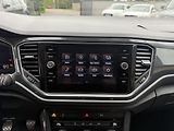 Volkswagen T-Roc 1.5 TSI 110 kW - náhled 16