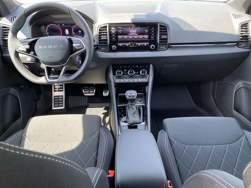 Škoda Karoq (2026) 2.0 TDI 4x4 DSG Sportline - fotka 5 z 39