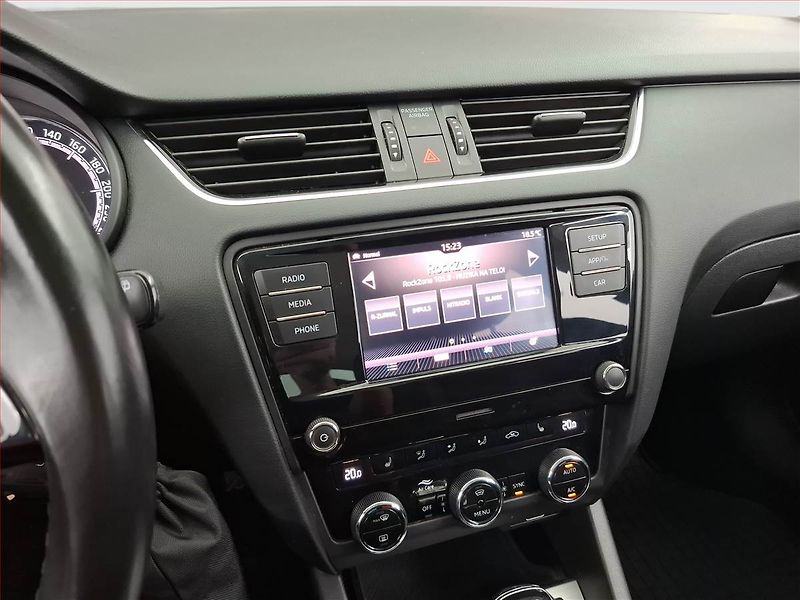 Škoda Octavia (2018) Ambition Plus 1.5 TSI, Automat - fotka 12 z 17
