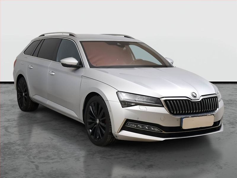 Škoda Superb (2022) Laurin&Klement 2.0 TDI - fotografie inzerátu