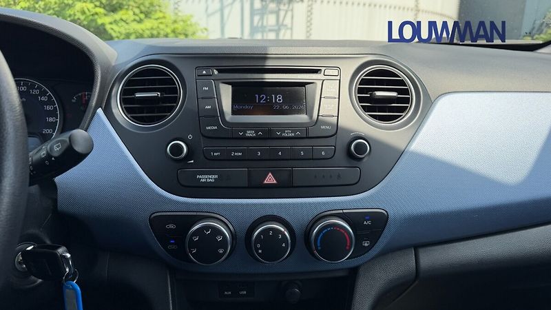 Hyundai i10 1.0 Classic - fotka 8 z 24