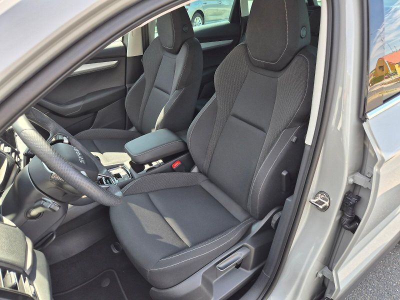 Škoda Karoq (2025) Drive 1.5TSi 110kW 6°manuální - fotka 11 z 31