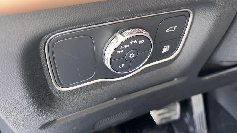 Chery TIGGO 9 PHEV (2026) UNIQUE 315Kw 4x4 - fotka 30 z 39