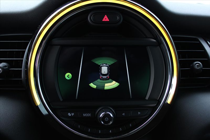 Mini Cooper S 2.0i 131kW NAVIGACE ČR - fotka 17 z 23