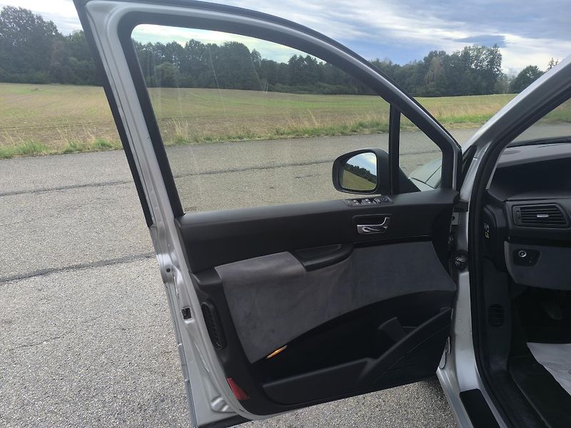 Citroën C8 (2011) 2.0 7MÍST - fotka 20 z 41