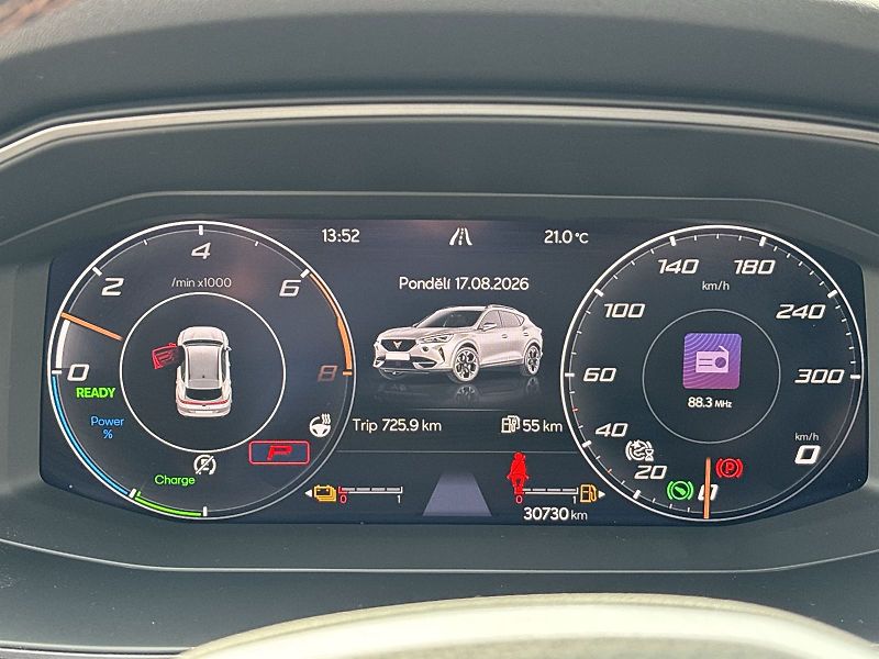 Cupra Formentor (2023) 1.4 TSI e-HYBRID DSG - fotka 7 z 30