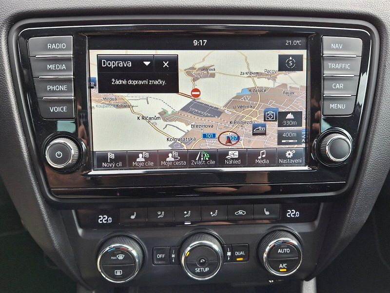 Škoda Octavia (2015) Combi RS DSG 2,0TDi 135kW - fotka 23 z 34