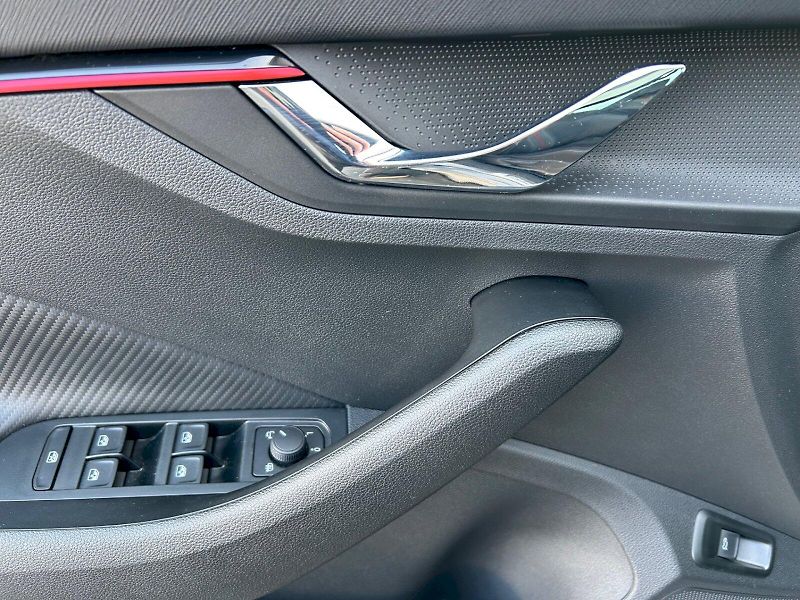Škoda Kamiq (2025) Monte Carlo 1.0 TSI 85 kW DSG - fotka 13 z 32