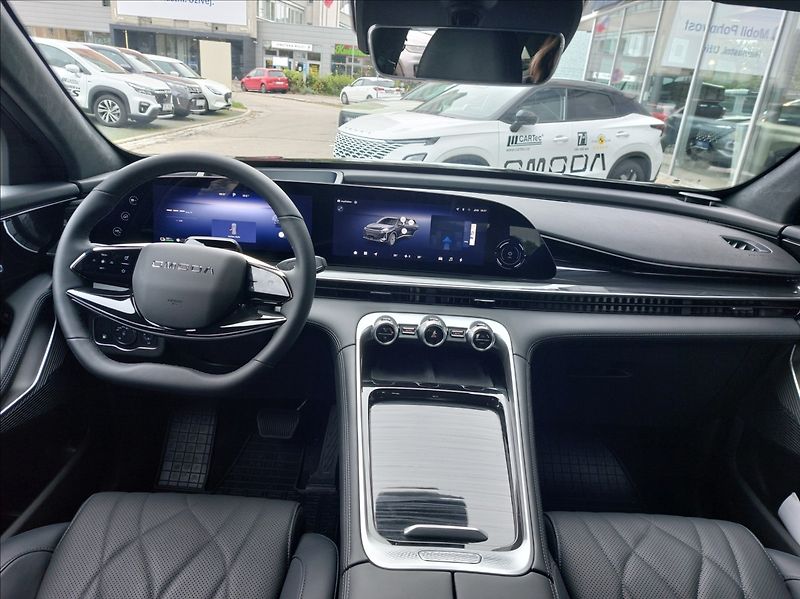 Omoda 9 PHEV (2025) SHS PREMIUM - fotka 3 z 7