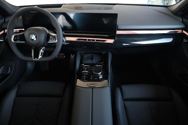 BMW Řada 5 540d xDrive Sedan - fotka 5 z 18