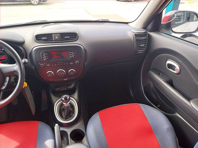 Kia Soul (2015) 1.6 GDI, Serv.kniha - fotka 8 z 15