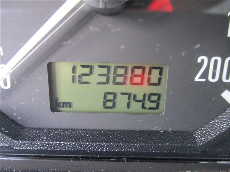 Škoda Fabia 1,4 i 16v, eleg.,klima,servis, - fotka 14 z 33