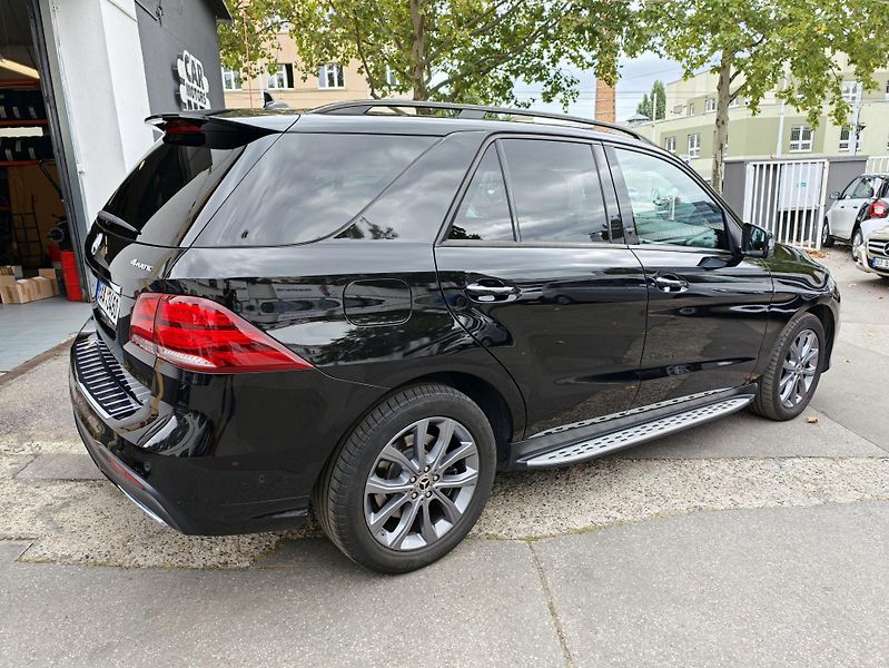 Mercedes-Benz GLE 350d 4M Plná výbava,2.maj - fotka 5 z 34