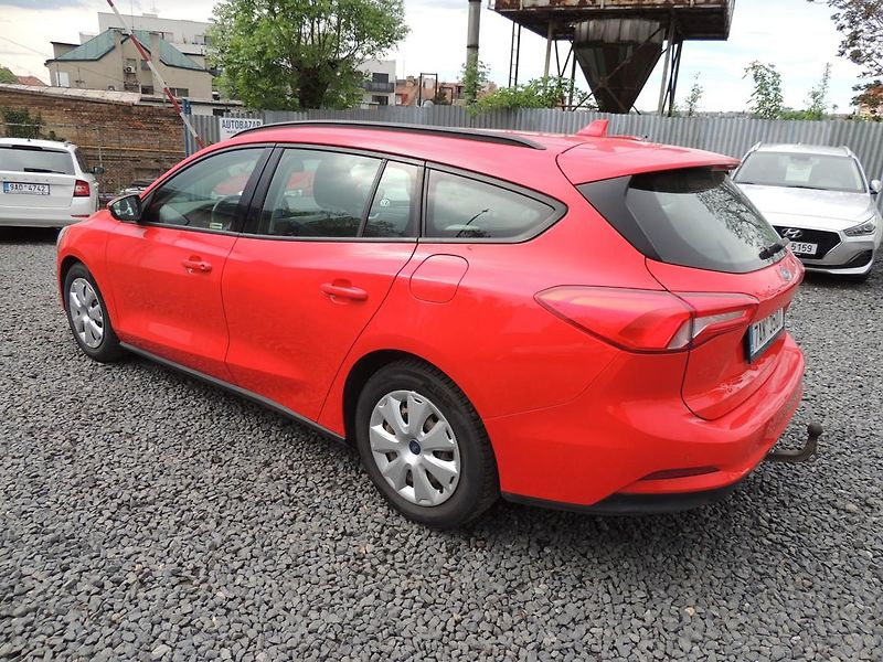 Ford Focus (2019) Combi 1.0i,92kw,ČR,1.majitel - fotka 7 z 49