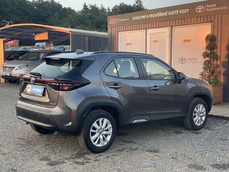 Toyota Yaris Cross 1.5HEV, ČR, ComTech, záruka - fotka 7 z 17