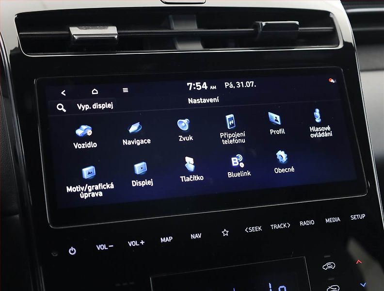 Hyundai Tucson (2022) 1.6 T-GDI - fotka 17 z 21