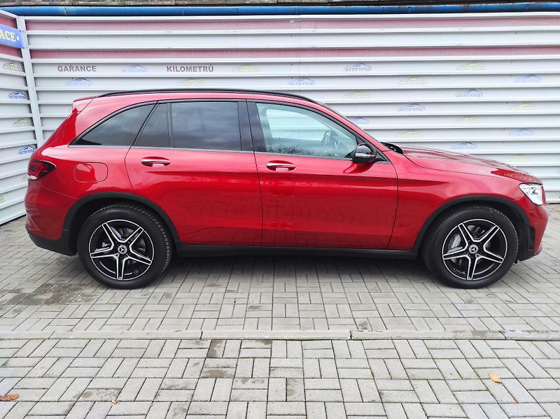 Mercedes-Benz GLC 220D  4matic - fotka 7 z 50