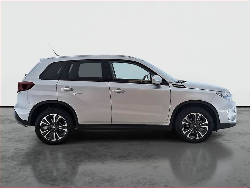 Suzuki Vitara (2024) Elegance 1.5 Hybrid - fotka 6 z 22